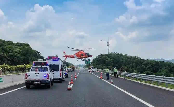 泉州高速公路汽车救援案例